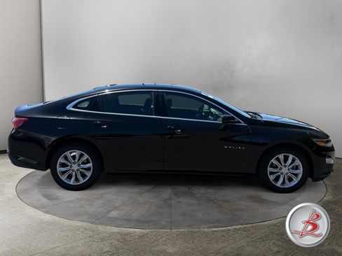 Used 2021 Chevrolet Malibu LT FWD image 8