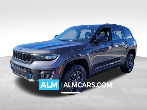 Used 2024 Jeep Grand Cherokee Trailhawk AWD/4WD image 1