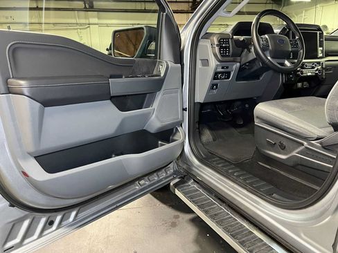 Used 2025 Ford F150 XLT w/ Equipment Group 301A Standard AWD/4WD image 19