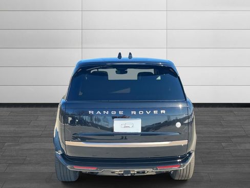 New 2026 Land Rover Range Rover SV AWD/4WD image 13