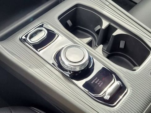 New 2026 Jeep Cherokee Limited image 12