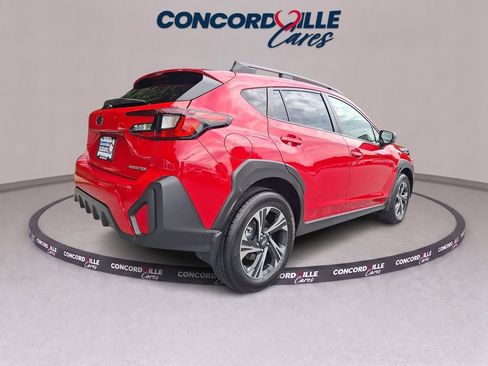 Used 2024 Subaru Crosstrek 2.0i Premium w/ Crosstrek Mirror Package AWD/4WD image 6