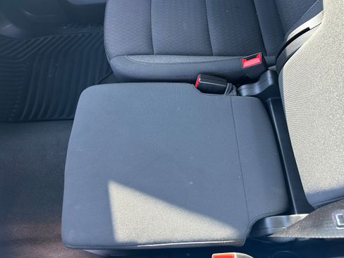 Used 2025 Chevrolet Silverado 2500 Custom w/ Custom Value Package AWD/4WD image 23