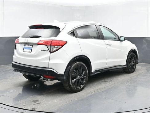 Used 2022 Honda HR-V Sport image 10