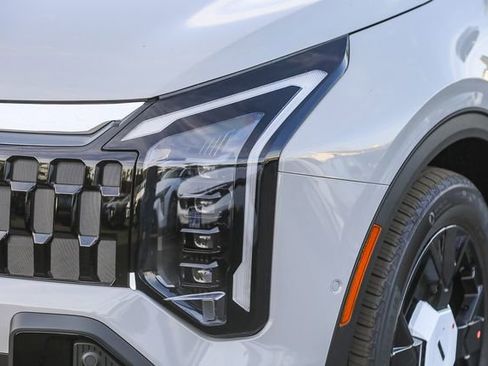 New 2026 Kia Sportage X-Line Prestige AWD/4WD image 5
