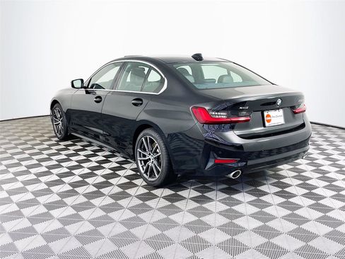 Used 2022 BMW 330i xDrive Sedan w/ Premium Package 2 image 6