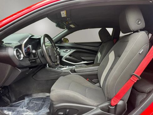 Used 2022 Chevrolet Camaro LS RWD image 12