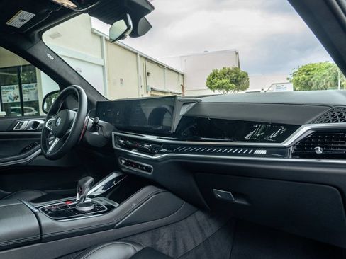 Used 2025 BMW X5 M Competition AWD/4WD image 28