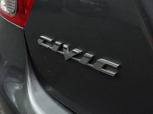 Used 2010 Honda Civic LX image 19