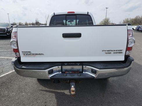 Used 2013 Toyota Tacoma PreRunner w/ SR5 Pkg image 13