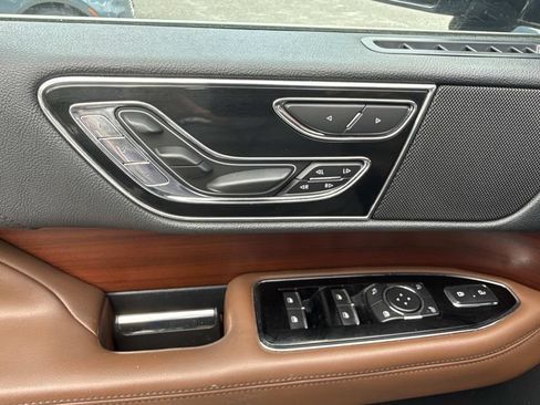 Certified 2022 Lincoln Navigator L Reserve AWD/4WD image 20