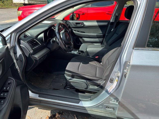 Used 2018 Subaru Outback 2.5i AWD/4WD image 12