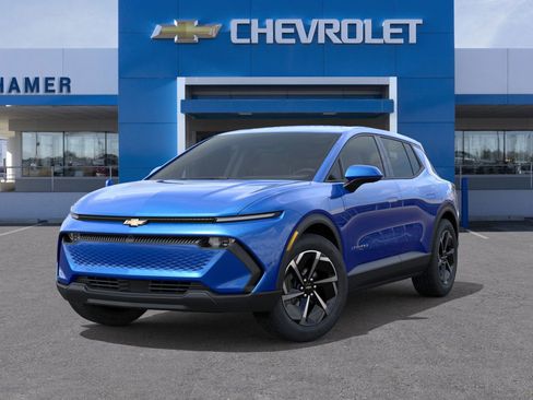 New 2026 Chevrolet Equinox EV LT image 6