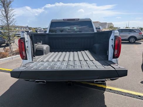 Used 2023 GMC Sierra 1500 SLT w/ SLT Premium Package image 12