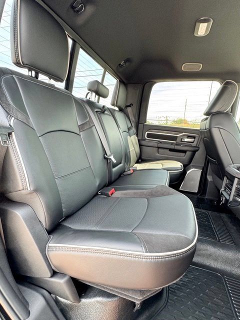 New 2027 RAM 3500 Big Horn w/ Laramie Trim Package AWD/4WD image 16