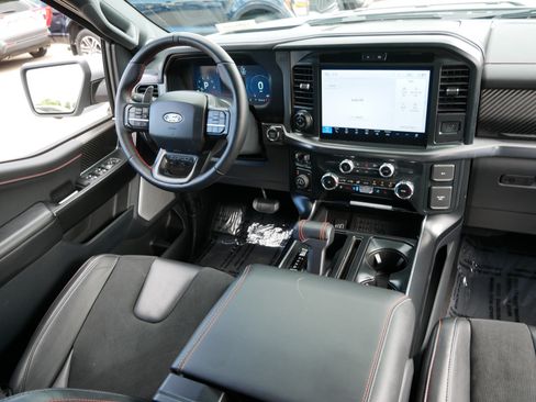 Used 2025 Ford F150 Raptor AWD/4WD image 9