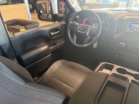 Used 2022 GMC Sierra 2500 Pro w/ Gooseneck/5TH Wheel Package image 30