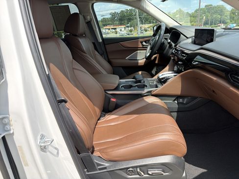Certified 2024 Acura MDX SH-AWD w/ Technology Package image 28