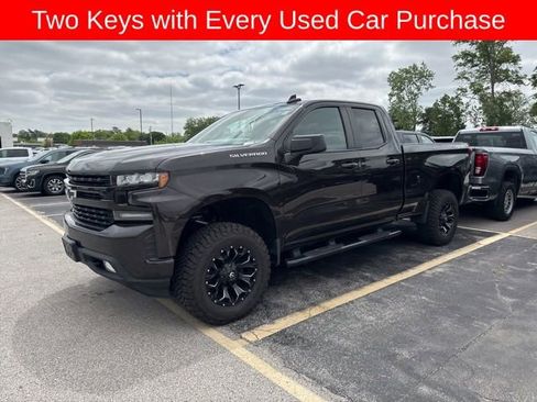Used 2019 Chevrolet Silverado 1500 RST w/ All-Star Edition AWD/4WD image 2