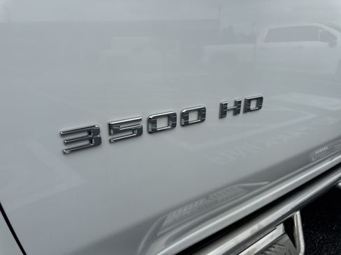 Used 2023 Chevrolet Silverado 3500 LT w/ Snow Plow Prep/Camper Package AWD/4WD image 21