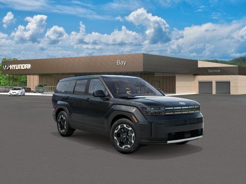 New 2026 Hyundai Santa Fe SE image 2