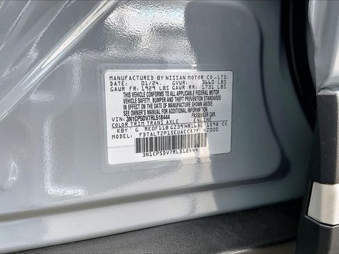 Certified 2024 Nissan Kicks SR w/ SR Premium Package FWD image 33