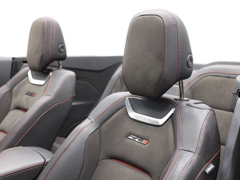 Used 2023 Chevrolet Camaro ZL1 RWD image 19