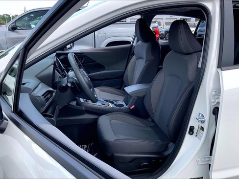Certified 2025 Subaru Crosstrek 2.5i Premium AWD/4WD image 8