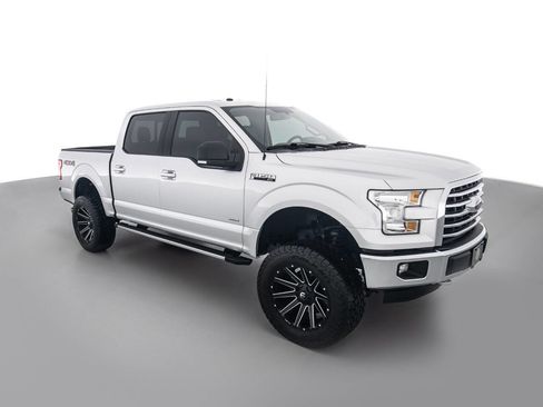 Used 2016 Ford F150 XLT w/ Equipment Group 302A Luxury AWD/4WD image 3