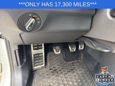 Used 2024 Volkswagen Jetta GLI 40th Anniversary Edition image 15