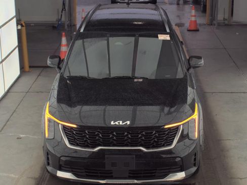 Used 2024 Kia Sorento S w/ Panoramic Sunroof Package AWD/4WD image 7