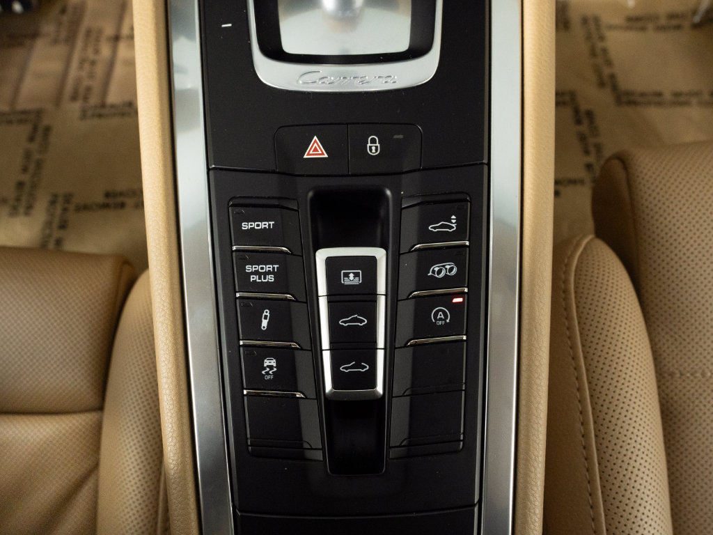 Certified 2014 Porsche 911 Carrera S RWD image 38