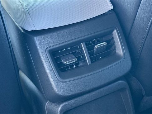 New 2026 Chevrolet Equinox EV LT image 17