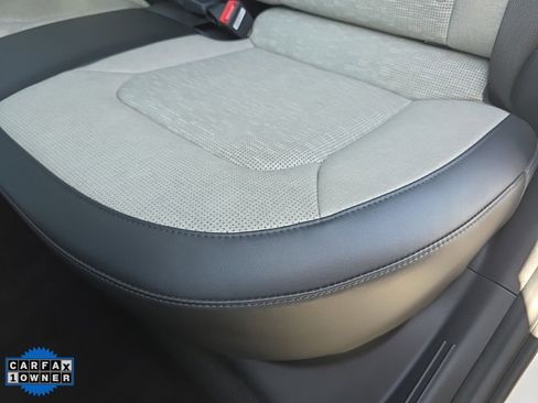 Used 2023 Kia Niro Wave image 28