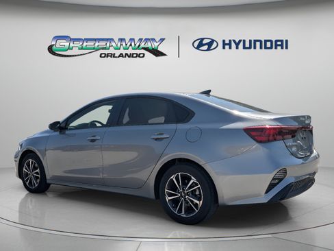 Used 2023 Kia Forte LXS FWD image 6