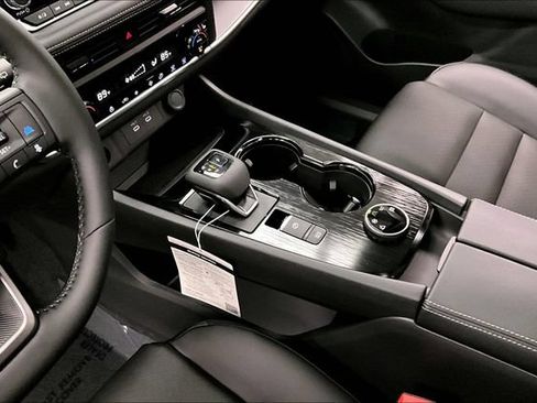 New 2026 Nissan Rogue Dark Armor AWD/4WD image 9