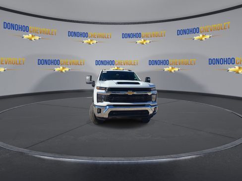 New 2026 Chevrolet Silverado 3500 LT w/ Convenience Package image 6