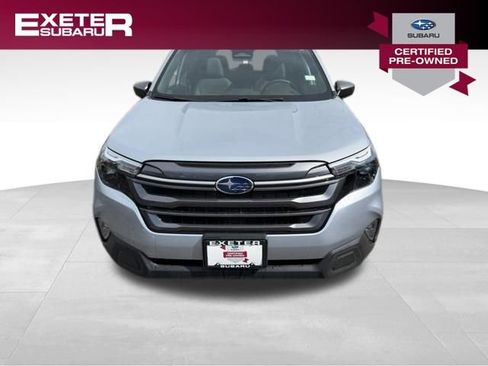 Certified 2025 Subaru Forester Premium AWD/4WD image 2