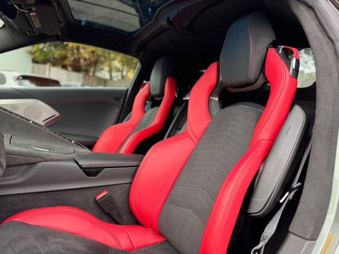 Used 2023 Chevrolet Corvette Stingray Premium Cpe w/ Z51 Performance Package RWD image 25
