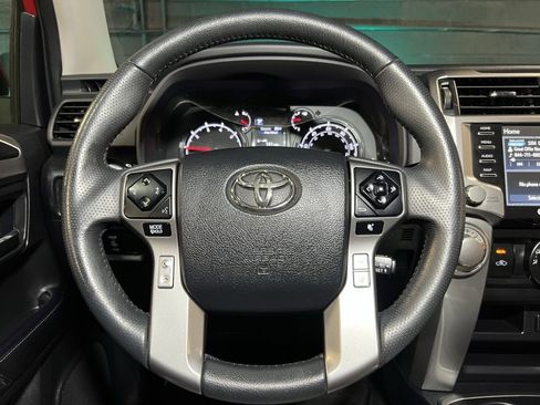 Used 2021 Toyota 4Runner SR5 Premium image 21