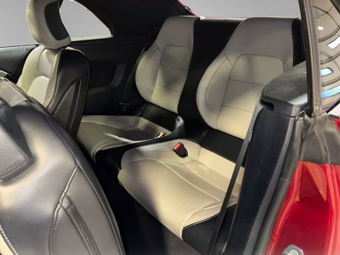 Used 2024 Ford Mustang Premium image 10