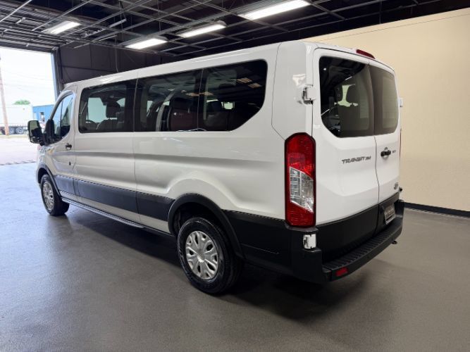Used 2023 Ford Transit 350 XLT RWD image 2