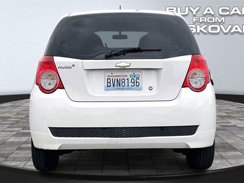 Used 2010 Chevrolet Aveo5 LS image 3