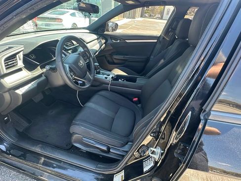 Used 2018 Honda Civic EX image 3