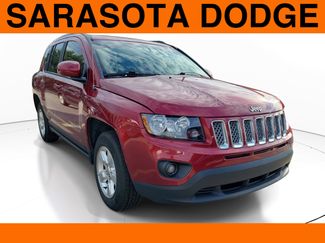 Used 2016 Jeep Compass Latitude FWD video 1
