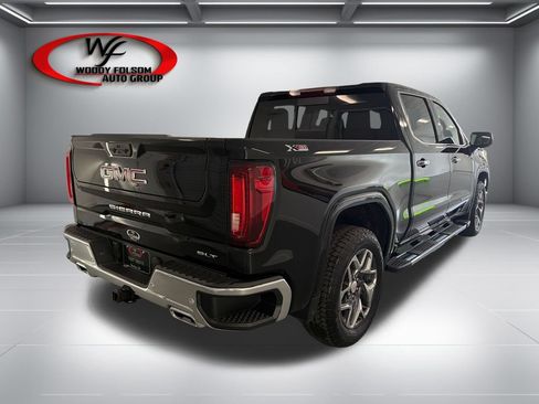 New 2026 GMC Sierra 1500 SLT w/ SLT Premium Plus Package AWD/4WD image 6