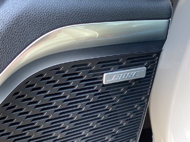 Certified 2025 Buick Enclave Preferred FWD image 19