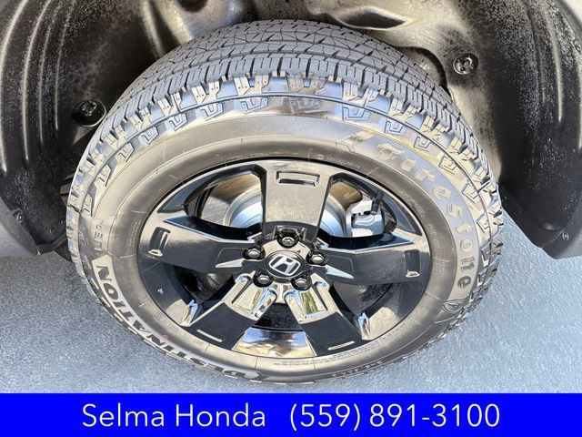 Certified 2025 Honda Ridgeline Black Edition image 25