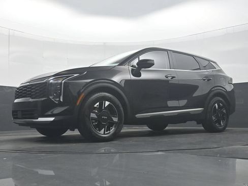 Used 2026 Kia Sportage LX FWD image 28