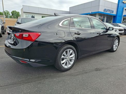 Used 2025 Chevrolet Malibu LT FWD image 5